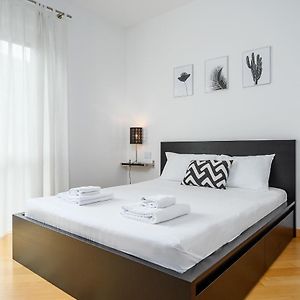 Stylish Condo Garibaldi Sempione 85M2 - Self Check-In